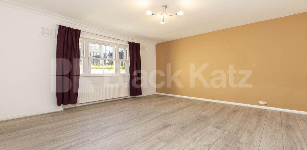 			Garden, 1 Bedroom, 1 bath, 1 reception Apartment			 Stamford Hill, Stoke Newington